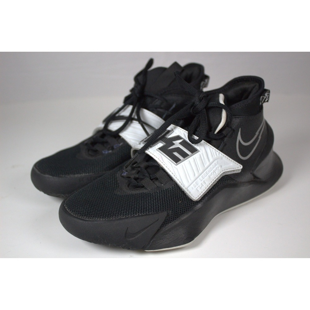 Nike Future Court‎ 3 CT2866-007 Boys US 4 Basketball Shoes Black White Sneakers